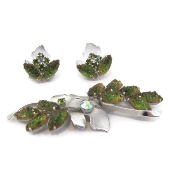 Vintage Brooch Earrings 50s 60s Rhinestone Art Glass Continental Green silver - Picture 1 of 6
